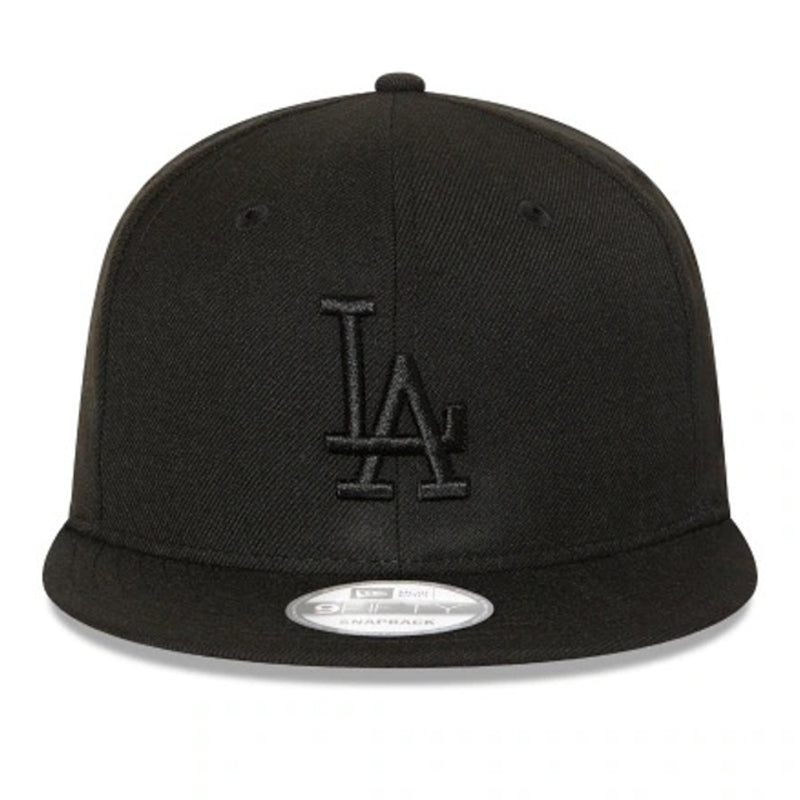 Los Angeles Dodgers Black on Black 9FIFTY Snapback Adjustable Cap - Black - new