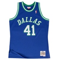 Dallas Mavericks Road 1998-99 Dirk Nowitzki Hardwood Classics Swingman Jersey by Mitchell & Ness