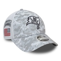 Tampa Bay Buccaneers 9FORTY Salute To Service NFL Stretch Snap Adjustable White Cap by New Era