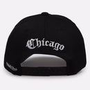 Chicago Bulls Gothic Letter Pro Pinch Snapback Cap by Mitchell & Ness - new
