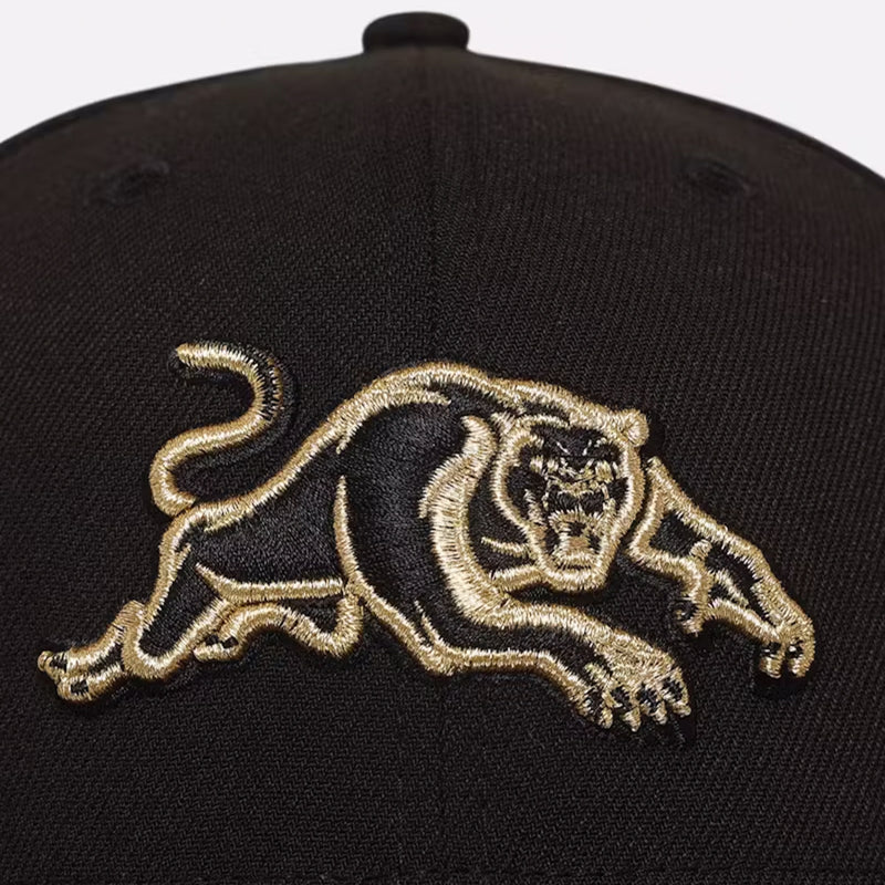 Penrith Panthers Official 2025 NRL Las Vegas Round 9SEVENTY Cap Rugby League Strapback Adjustable By New Era - new