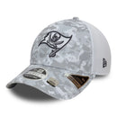 Tampa Bay Buccaneers 9FORTY Salute To Service NFL Stretch Snap Adjustable White Cap by New Era - new