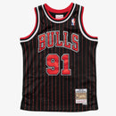 Chicago Bulls Dennis Rodman  1995-96 Hardwood Classics Swingman NBA Kid's Jersey by Mitchell & Ness - new