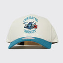 Charlotte Hornets Cream & Team Colour Pro Pinch Snapback NBA by Mitchell & Ness - new