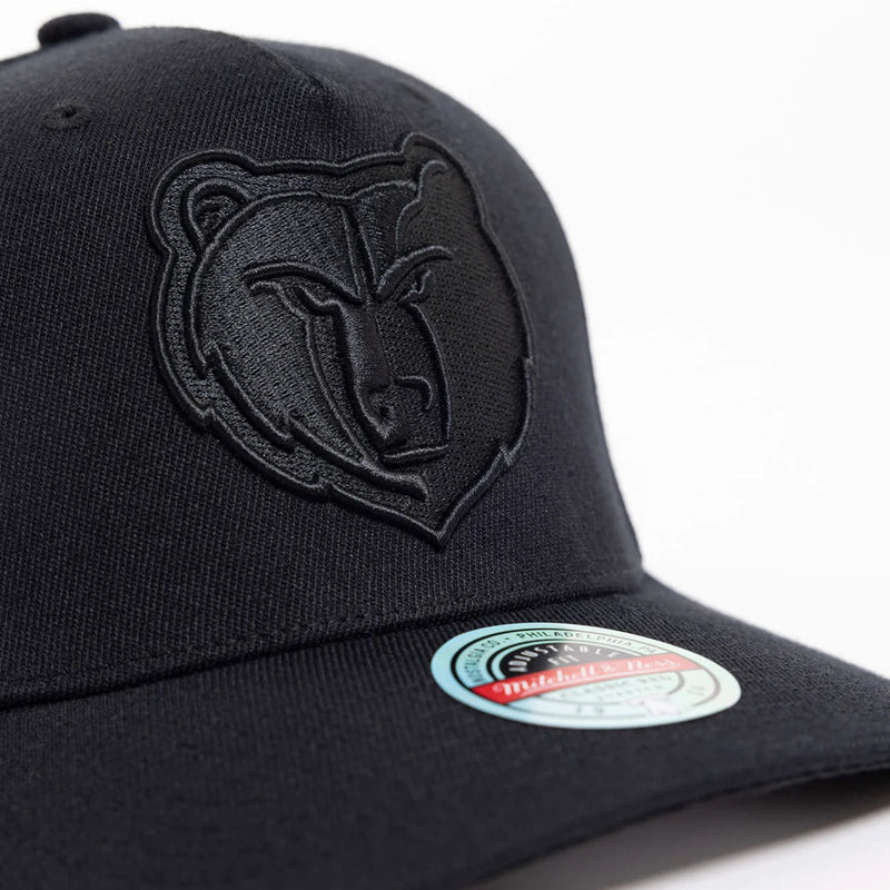 Memphis Grizzlies Black & Black Team Logo Classic Red Adjustable Snapback Cap by Mitchell & Ness - new
