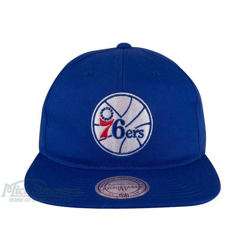 Philadelphia 76ers Team Logo Deadstock Throwback Snapback Cap by Mitchell & Ness - new