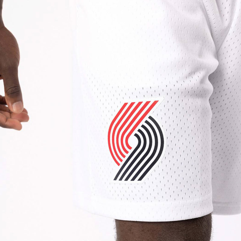 Portland Trail Blazers 1996-97 Hardwood Classics White NBA Shorts by Mitchell & Ness - new